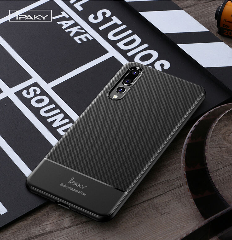 Ipaky etui plastikowe z teksturą karbonową do Huawei P20 Pro - ciemnoniebieskie