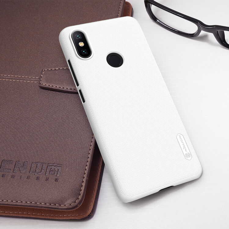 Nillkin etui ochronne ze złobieniem do Xiaomi Mi A2 - czarne