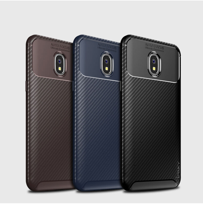 Ipaky etui plastikowe z teksturą karbonową do Samsung Galaxy J3 (2018) - czarne