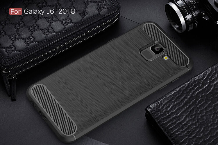 Etui plastikowe z teksturą szlifowaną do Samsung Galaxy J6 (2018) - czarne