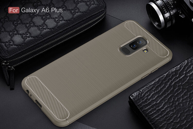 Etui plastikowe z teksturą szlifowaną do Samsung Galaxy A6 Plus (2018) - czarne