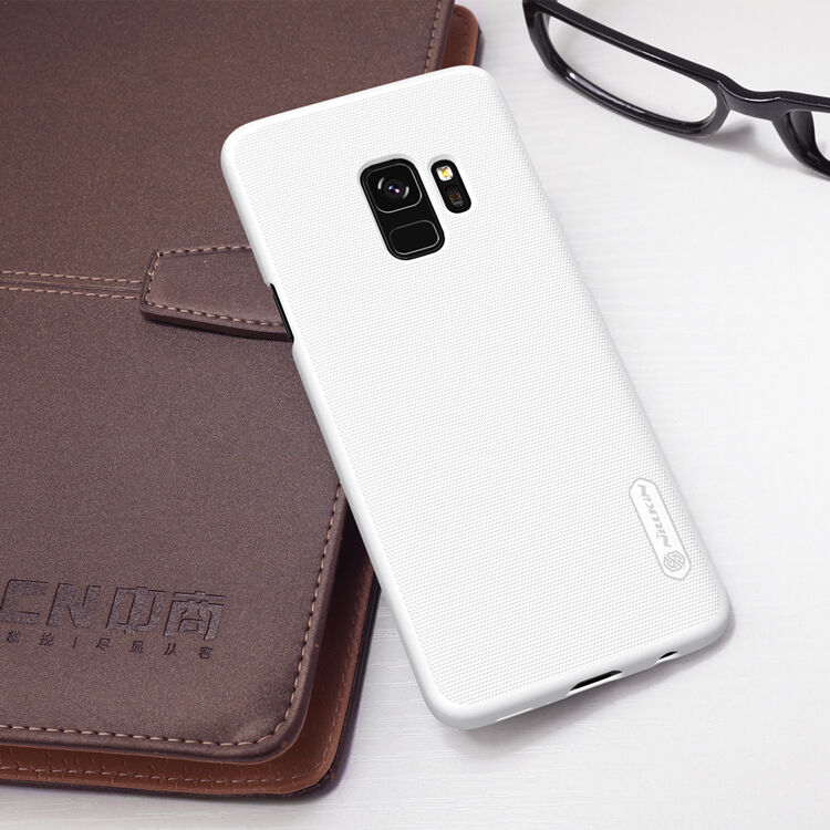 Nillkin Frosted etui plastikowe do Samsung Galaxy S9 - białe