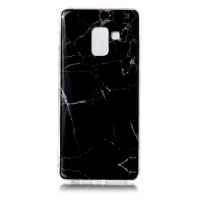 Etui plastikowe marmur do Samsung Galaxy A8 (2018) - czarne