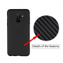 Etui plastikowe z teksturą karbonu Samsung Galaxy A6 Plus (2018) - czarne