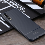 Ipaky etui plastikowe z teksturą karbonową do Huawei P20 Pro - ciemnoniebieskie