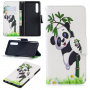 Pokrowiec flip panda z bambusem do Huawei P30 - biały