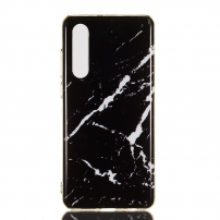 Etui plastikowe marmur do Huawei P30 - czarne